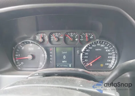 2018 Chevrolet Silverado 1500 Custom z USA, uszkodzony, nr VIN 1GCVKPEH0JZ353231